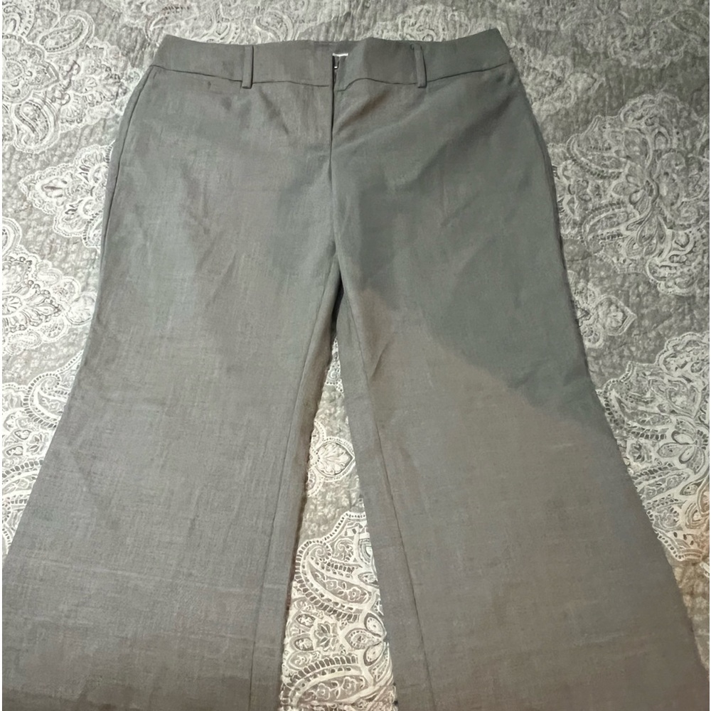 New York and Company women’s dress pants size 12 petite wide leg.